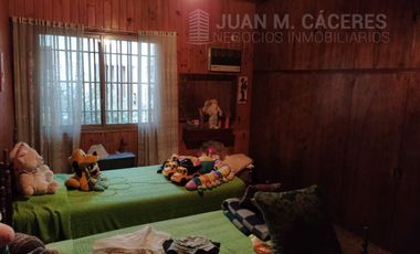 Casa en calle J. Newbery