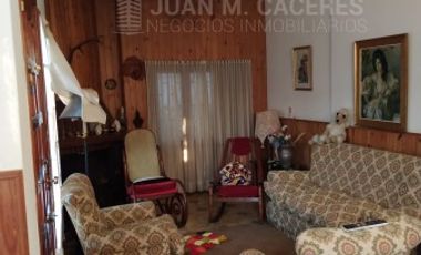 Casa en calle J. Newbery