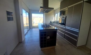 Neuquen. Centenario Venta Casa nueva 2 dormitorios en dos plantas BÂ° Costa Rio