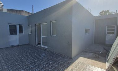 SE VENDE CASA ZONA AMANECERES DEL SEMINARIO A ESTRENAR