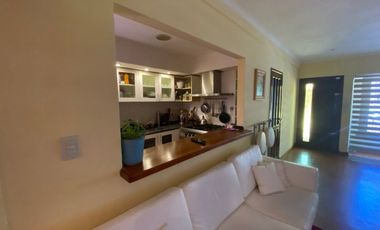 CASA 4 AMB EN CAISAMAR