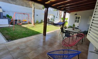 Inaudi! Hermosa casa 3 dormitorios 2 baÃ±os C/cochera doble