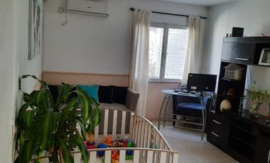 Inaudi! Hermosa casa 3 dormitorios 2 baÃ±os C/cochera doble