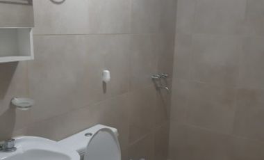 Se vende COMPLEJO de 7 departamentos - PLOTTIER