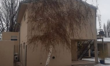 Se vende COMPLEJO de 7 departamentos - PLOTTIER