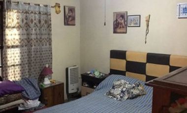 VENTA CASA 3 AMB. C/COCHERA Y PATIO. QUILMES SUR.