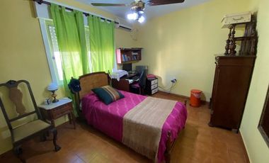 SE VENDE DEPARTAMENTO DE 3 DORMITORIOS CON COCHERA ZONA CENTRO
