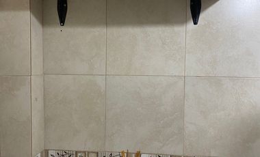 VENTA DEPARTAMENTO 2 AMBIENTES CON PATIO Y COCHERA