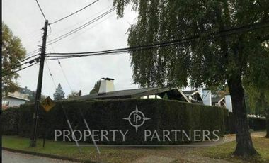 Casa en los Pelúes sector Isla Teja