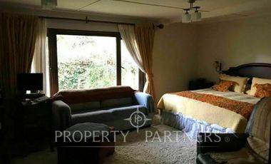 Casa en los Pelúes sector Isla Teja