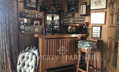 Acogedora casa en Isla Teja en sector Lomas Del Río