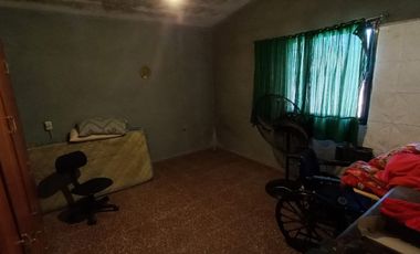 EN VENTA! AMPLIA PROPIEDAD SOBRE AVENIDA!