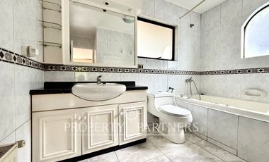 Fuente de Piedra casa con piscina