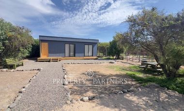 Hermosa Casa de 52 m/2 en arriendo año corrido.