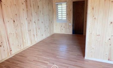 Hermosa Casa de 52 m/2 en arriendo año corrido.