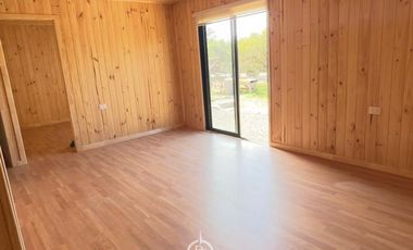 Hermosa Casa de 52 m/2 en arriendo año corrido.