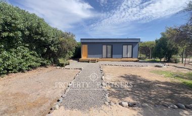 Hermosa Casa de 52 m/2 en arriendo año corrido.