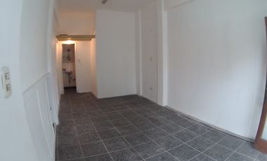 LOCAL EN VENTA - CASTELAR SUR