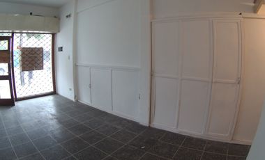 LOCAL EN VENTA - CASTELAR SUR