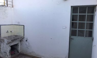 Mariano Balcarce a solo dos cuadra de R-20.-