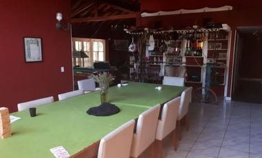 VENTA CASA DE 9 AMBIENTES IDEAL EVENTOS, GASTRONOMIA O USO PROFESIONAL, RANELAGH.