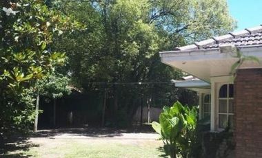 VENTA CASA DE 9 AMBIENTES IDEAL EVENTOS, GASTRONOMIA O USO PROFESIONAL, RANELAGH.