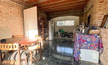 Roca 525 - BÂ° Los Aromos - CaÃ±uelas -Casa en venta-