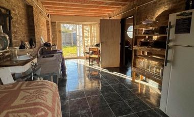 Roca 525 - BÂ° Los Aromos - CaÃ±uelas -Casa en venta-