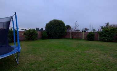 EN VENTA- ESPECTACULAR CASA DE 4 DORMITORIOS EN ORO VERDE