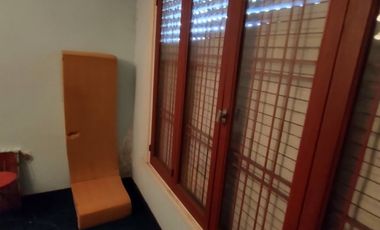 Casa de 4 ambientes en 2 plantas con garage