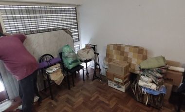 Casa de 4 ambientes en 2 plantas con garage