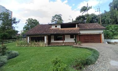 ARRIENDO de CASAS en ENVIGADO