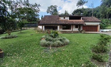 ARRIENDO de CASAS en ENVIGADO