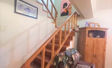 GREENWOOD VENDE HERMOSA Y AMPLIA PROPIEDAD EN GODOY CRUZ, EXCELENTE CALIDAD CONSTRUCTIVA Y UBICACION INMEJORABLE