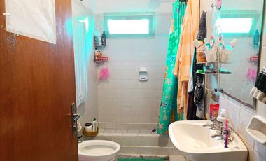 VENDO CASA EN ARISTOBULO DEL VALLE TRES DORMITORIOS