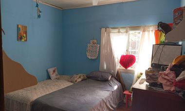 VENDO CASA EN ARISTOBULO DEL VALLE TRES DORMITORIOS