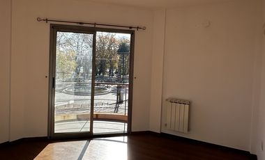 DEPARTAMENTO DE 3 AMBIENTES FRENTE AL PARQUE