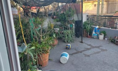 CASA 3 HAB. CON IMPORTANTE LOCAL GONZALEZ CATAN