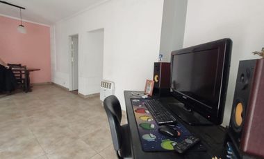 Departamento Frente a la plaza principal