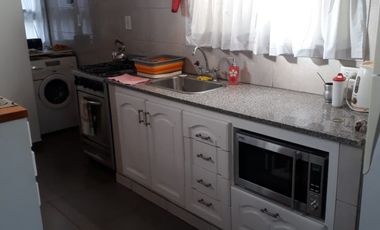 Venta de casa cuatro ambientes, Zona acantilados.