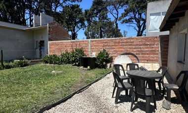 Casa 3 ambientes Acantilados