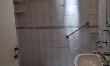 VENTA - CASA 2 AMBIENTES