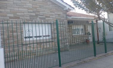 Â¡RETASADO - OPORTUNIDAD! **CHALET Â¡APTO CREDITO! EN VENTA EN TERMAS HUINCO**