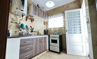 Propiedad en Block de  2 Chalets independientes