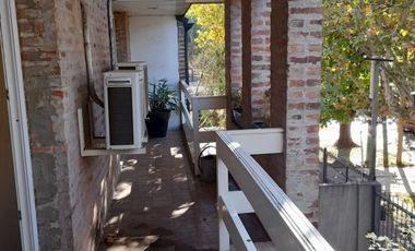 VENTA - CHALET EN ALVEAR CHICO
