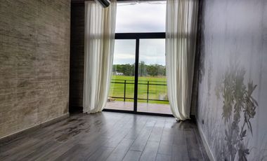 CASA EN VENTA - COSTA ESMERALDA