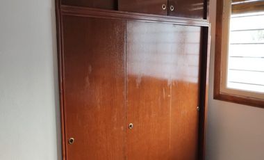 Casa 3 ambientes con parque