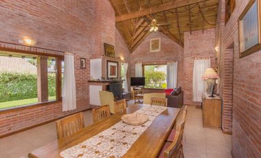 CASA CERCA DEL MAR- CALIDAD Y FUNCIONALIDAD GARANTIZADO-