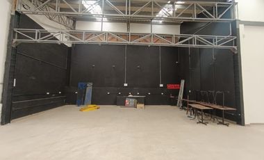 BODEGA EN ARRIENDO UBICADA EN EL CARMEN DE VIBORAL SECTOR CENTRO