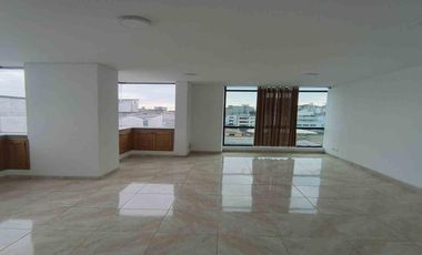 OFICINA EN ARRIENDO EN EL CENTRO/MANIZALES